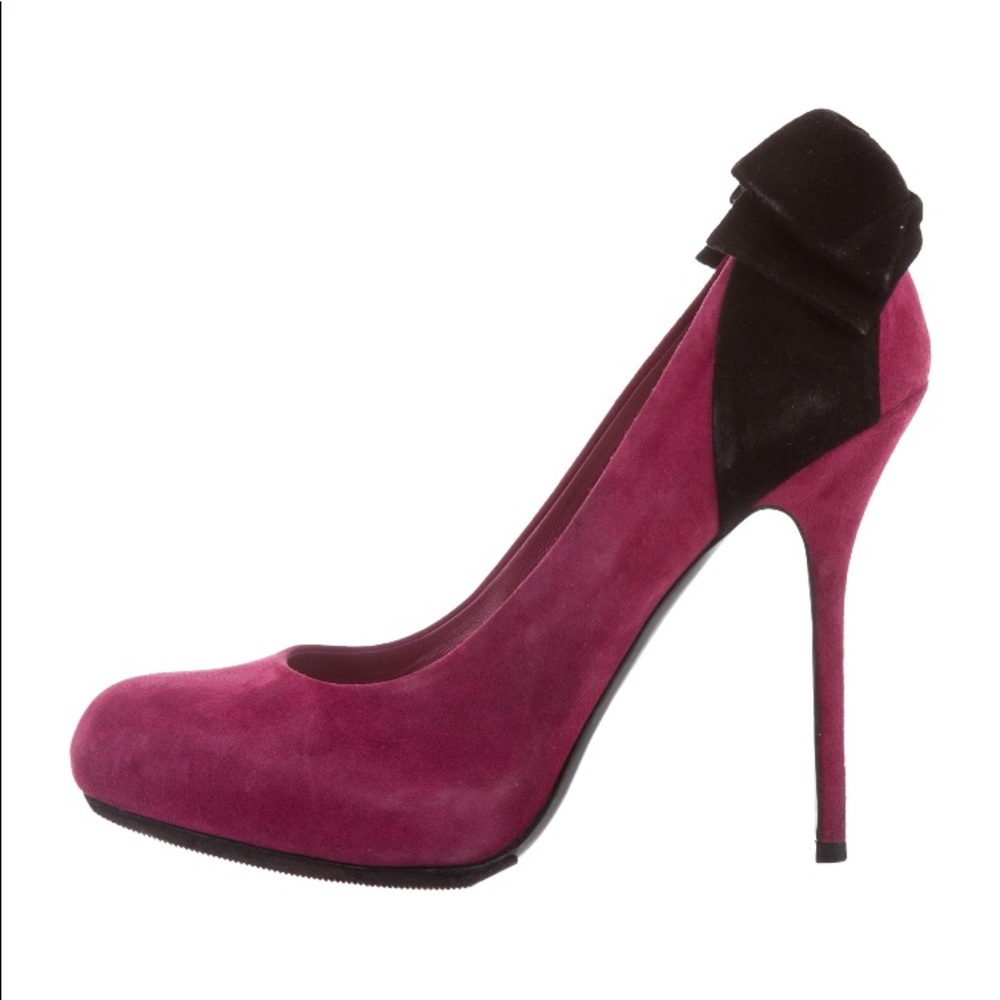 Christian Dior Suede Pumps with Black Bow